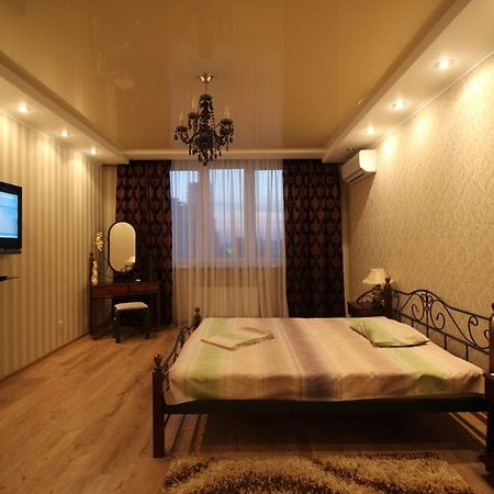 Panoramic View Lux Apartment On Metro Osokorky Kyjev Exteriér fotografie