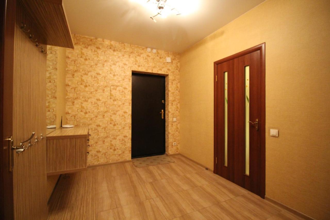 Panoramic View Lux Apartment On Metro Osokorky Kyjev Exteriér fotografie